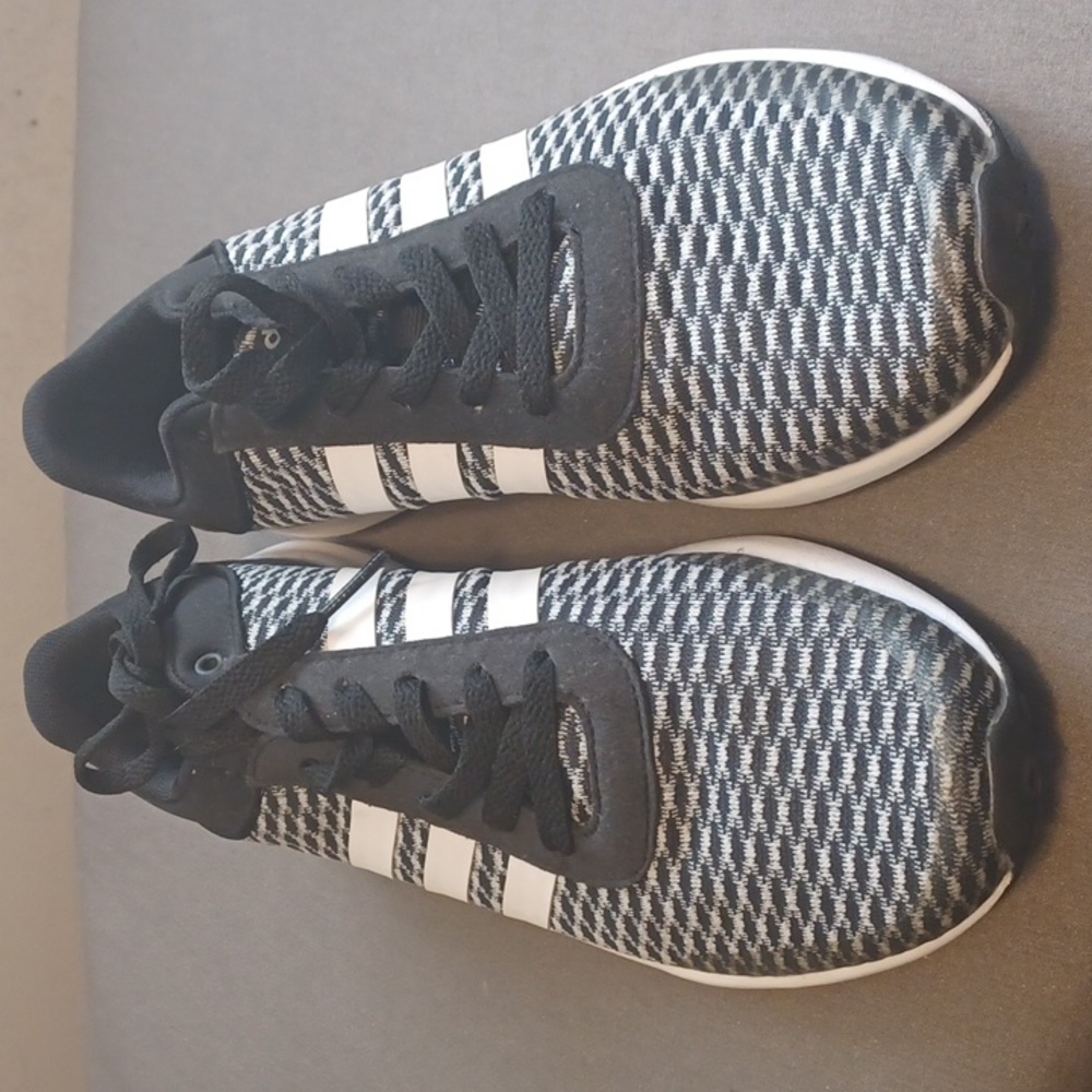 Adidas Womens sneakers
